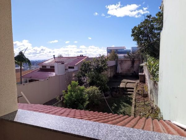 Casa à venda com 2 quartos, 79m² - Foto 17