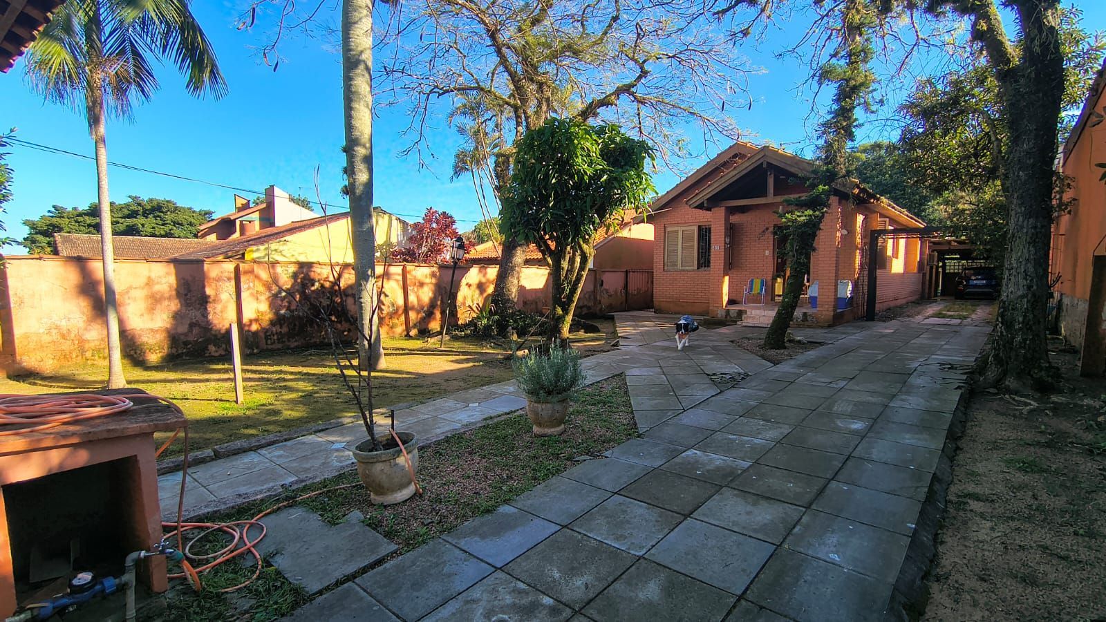 Casa a venda de 3 dormitórios no bairro Guarujá — foto 3