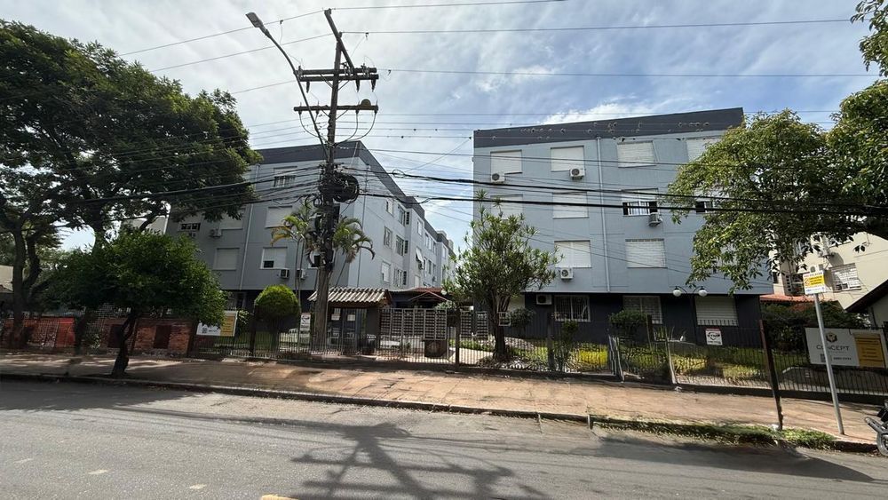 Apartamento, 1 dormitório no bairro Tristeza em Porto Alegre para Comprar