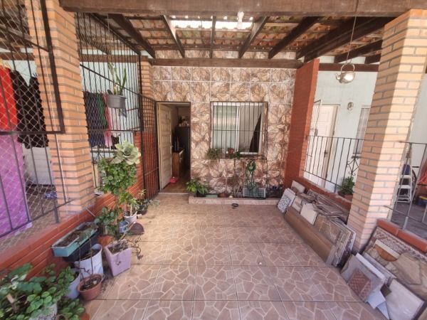 Casa de Condomínio 2 dormitórios no bairro Vila Nova