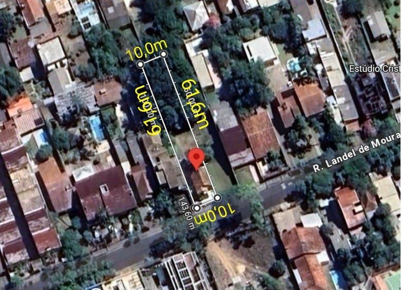 Excelente terreno plano, medindo 10,50 metros de frente e 61,6 metros frente fundos, totalizando 646,8m2.