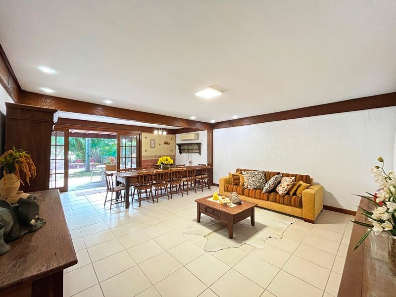 Casa de Condomínio à venda com 3 quartos, 379m² - Foto 17