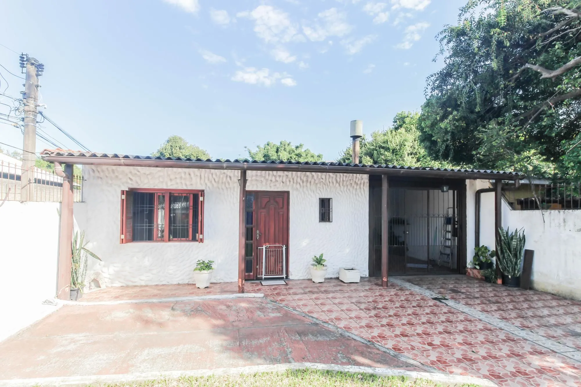 Casa com 92m², 2 dormitórios no bairro Ipanema em Porto Alegre para Comprar