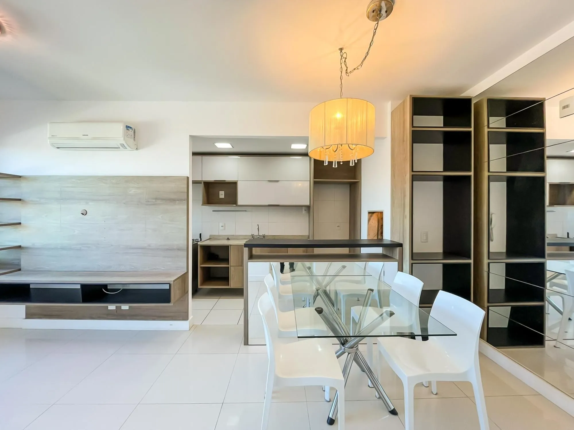 Apartamento de 2 dormitórios no Cristal