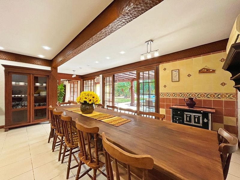 Casa de Condomínio à venda com 3 quartos, 379m² - Foto 18