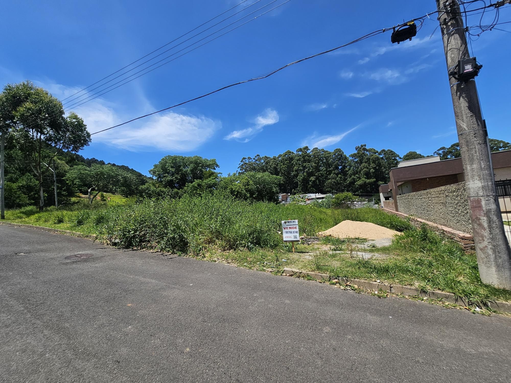 Terreno no bairro Guarujá com vista pro Rio área total 413,00