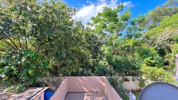 Casa à venda com 3 quartos, 106m² - Foto 23
