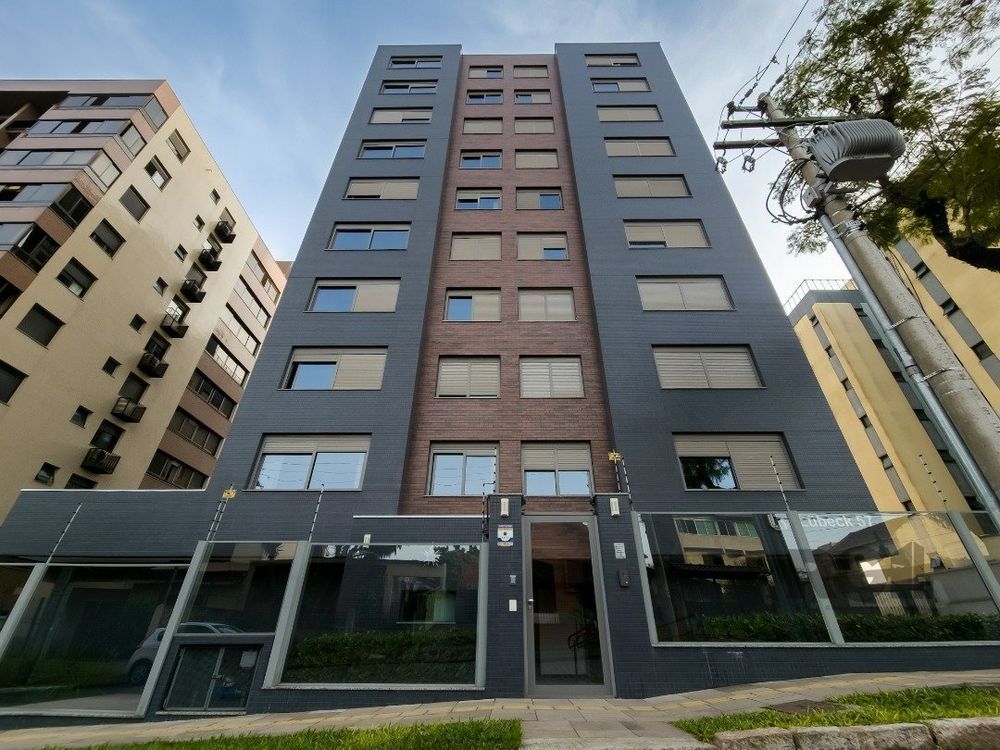 Apartamento à venda com 165m², 3 quartos, 1 vaga no bairro Tristeza em Porto Alegre