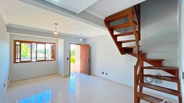Casa à venda com 3 quartos, 106m² - Foto 7