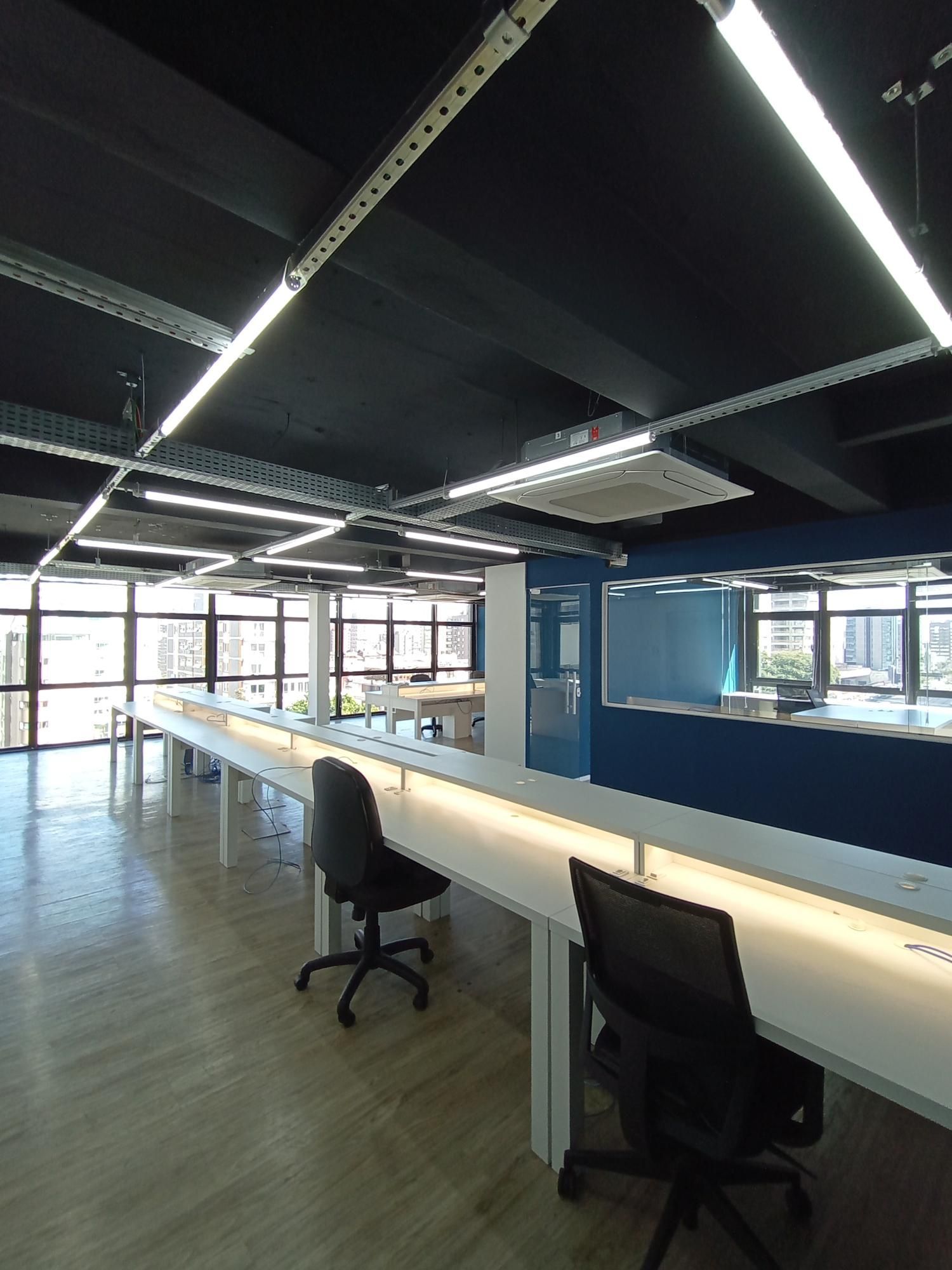Conjunto Comercial-Sala à venda com 1 quarto, 122m² - Foto 11