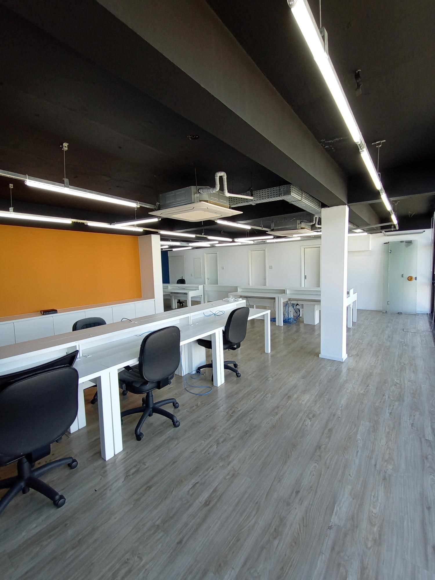 Conjunto Comercial-Sala à venda com 1 quarto, 122m² - Foto 6