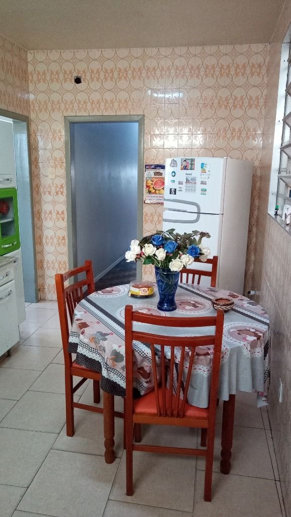 Casa à venda com 3 quartos, 180m² - Foto 13