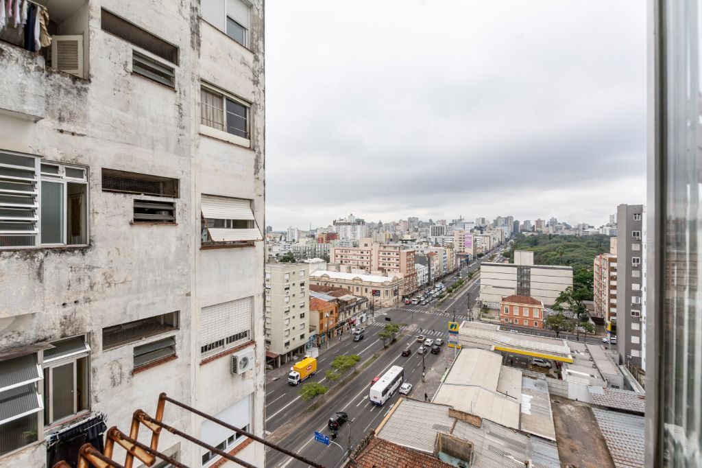 Apartamento à venda com 2 quartos, 67m² - Foto 43