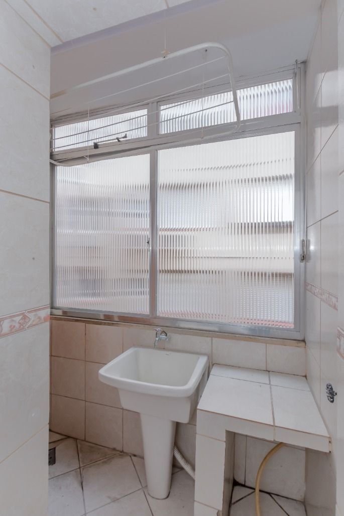 Apartamento à venda com 2 quartos, 81m² - Foto 23