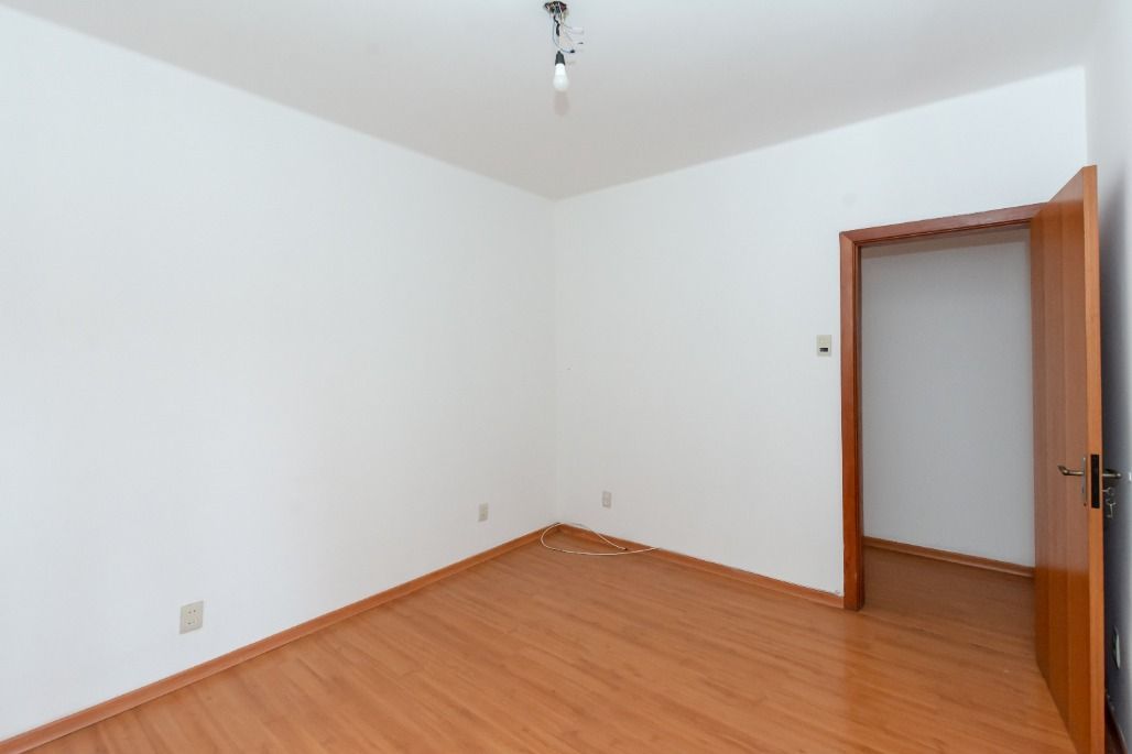 Apartamento à venda com 2 quartos, 81m² - Foto 10