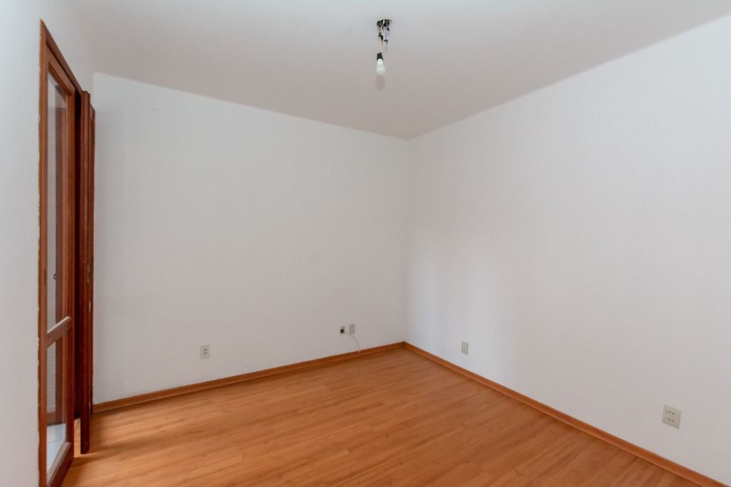 Apartamento à venda com 2 quartos, 81m² - Foto 9