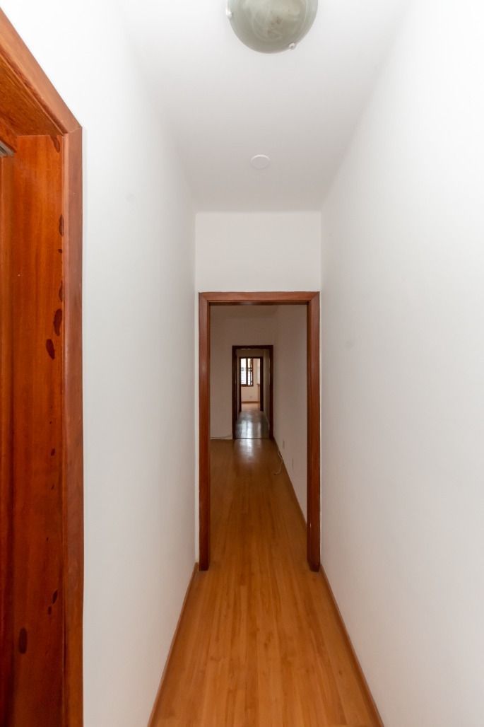 Apartamento à venda com 2 quartos, 81m² - Foto 2
