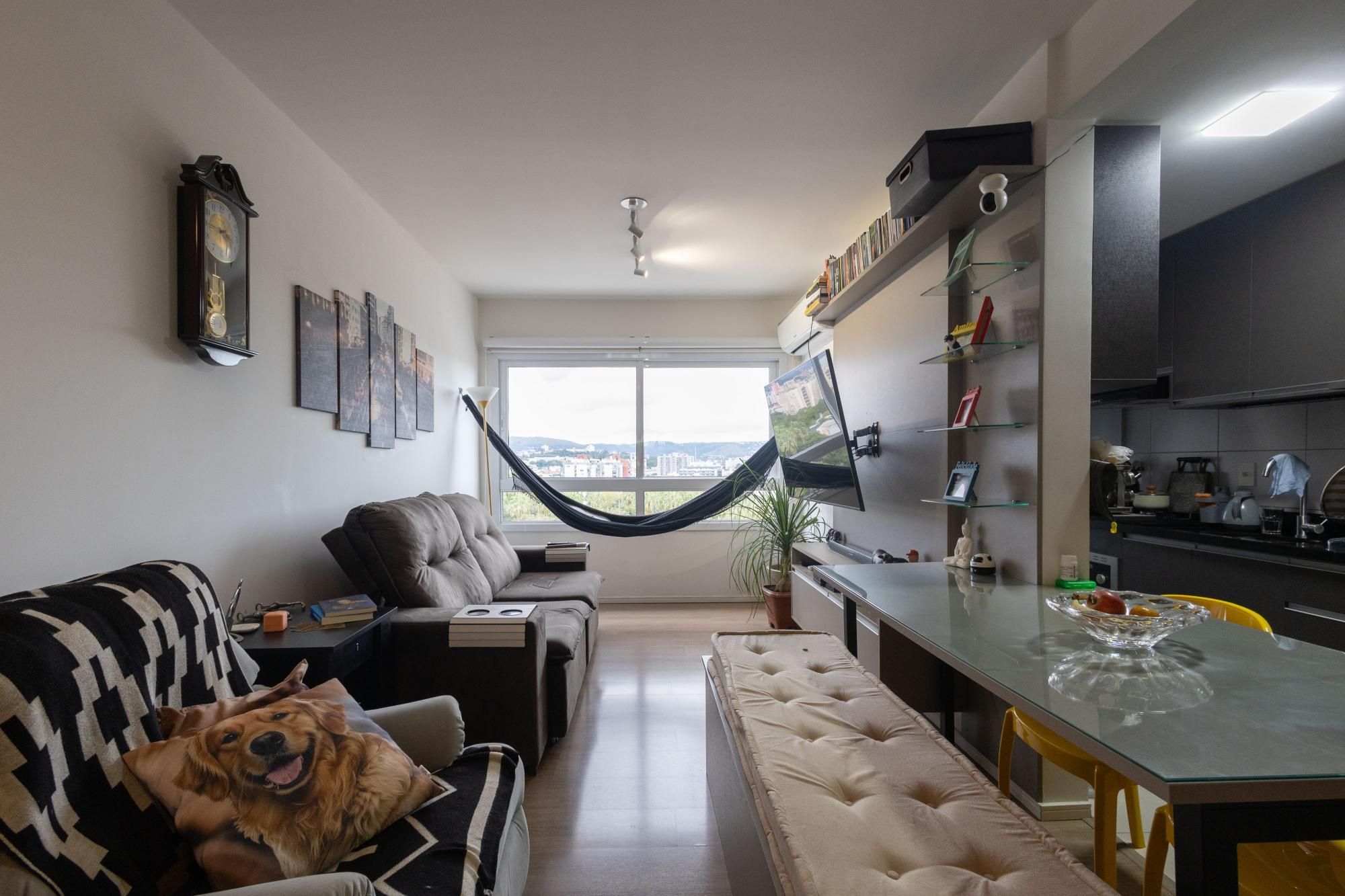 Apartamento, 3 dormitórios no bairro Cidade Baixa em Porto Alegre para Comprar