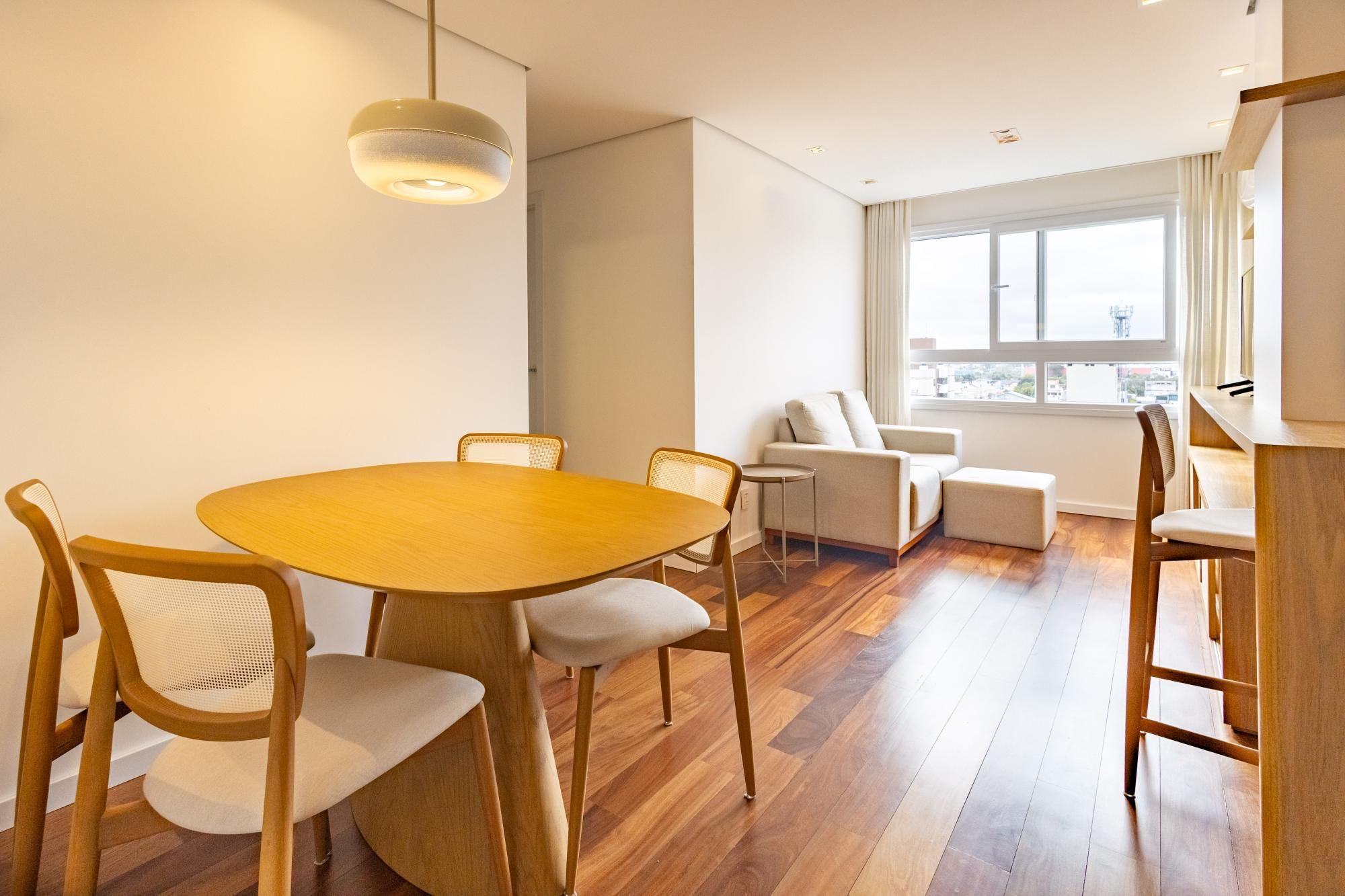 Apartamento 2 dormitórios com suíte, churrasqueira e vista livre no Vivio Lindóia