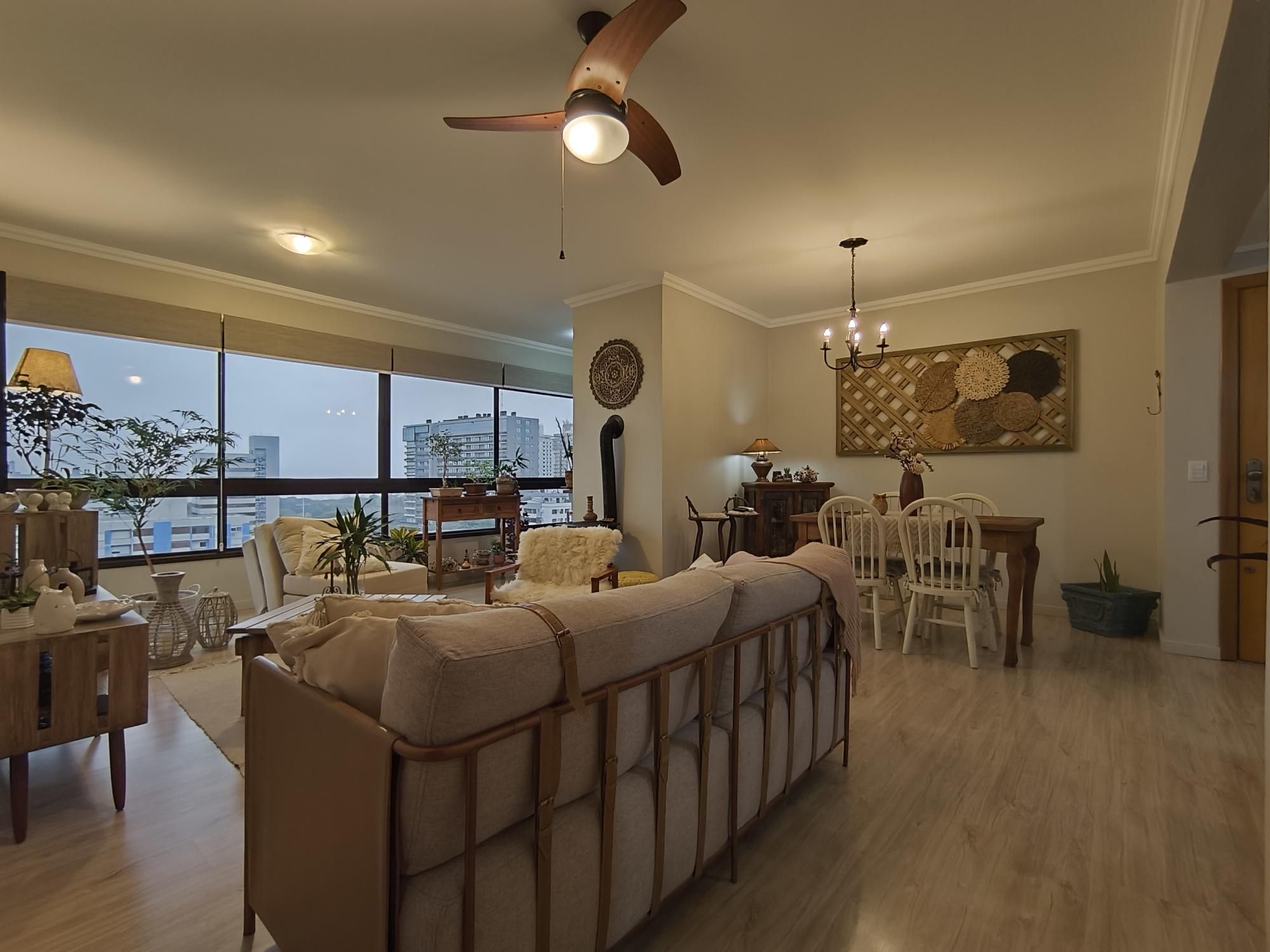 Apartamento 3 quartos à venda, 104m², Menino Deus - Porto Alegre — foto 3
