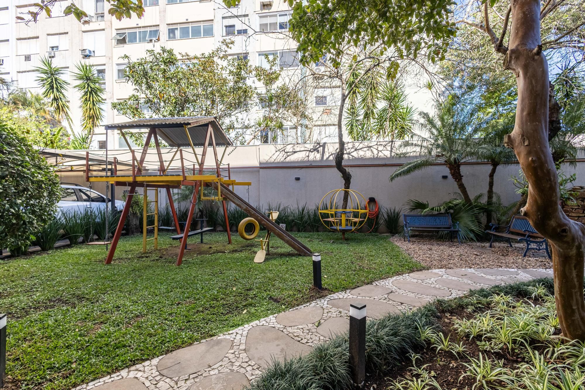 Cobertura ao lado da Orla do Guaíba e Parque Marinha com 2 vagas e suíte — foto 3