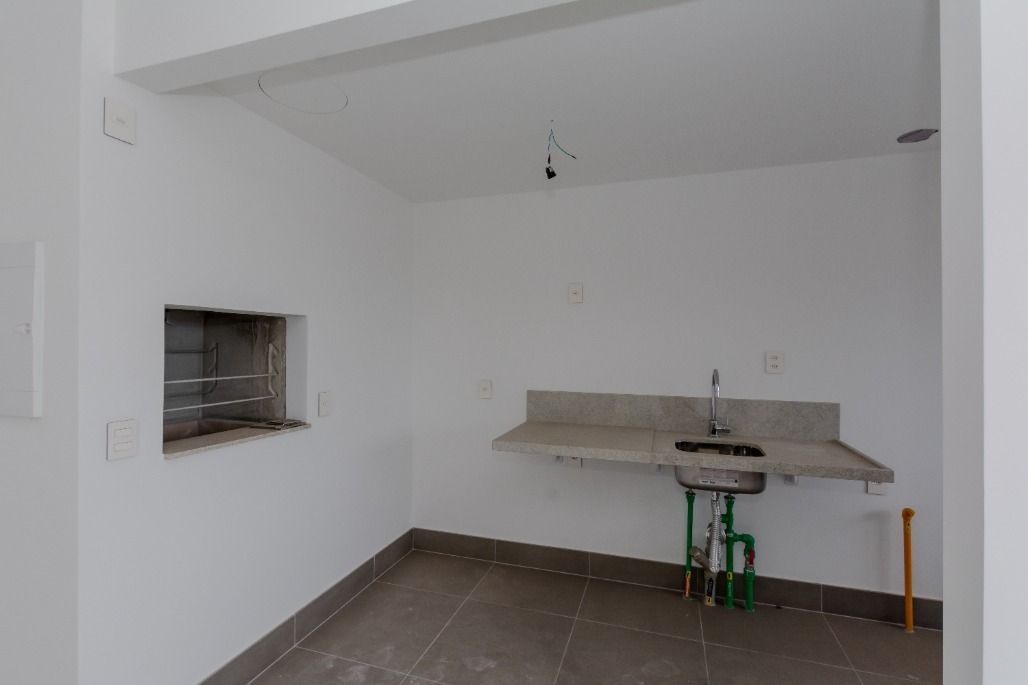 Apartamento à venda com 3 quartos, 76m² - Foto 9