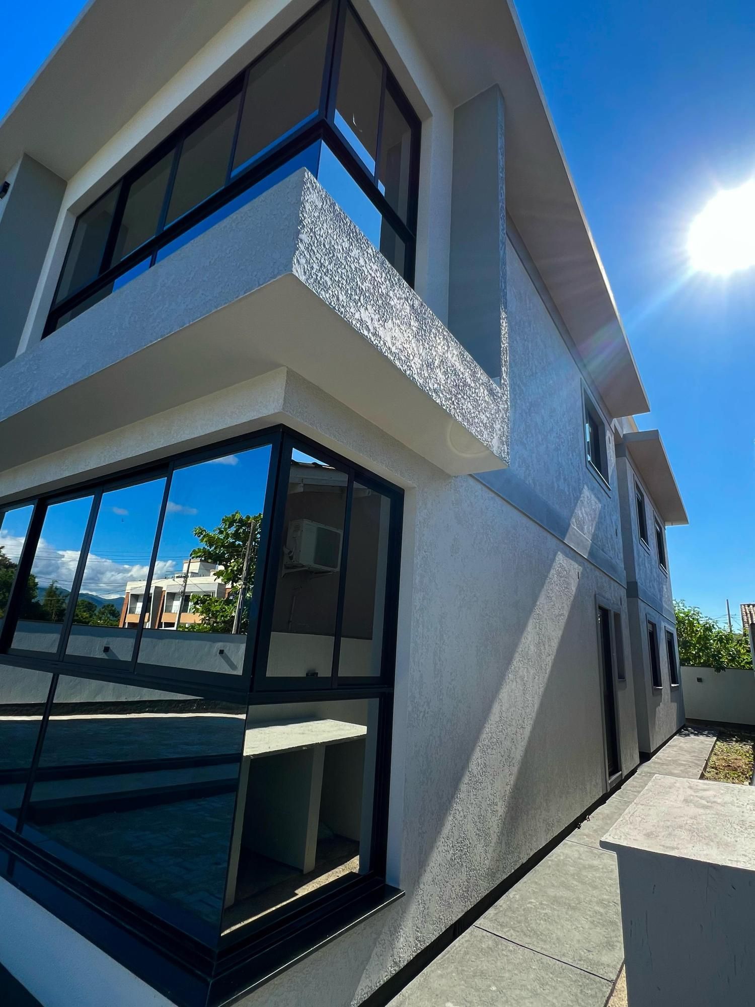 Apartamento à venda com 2 quartos, 67m² - Foto 4