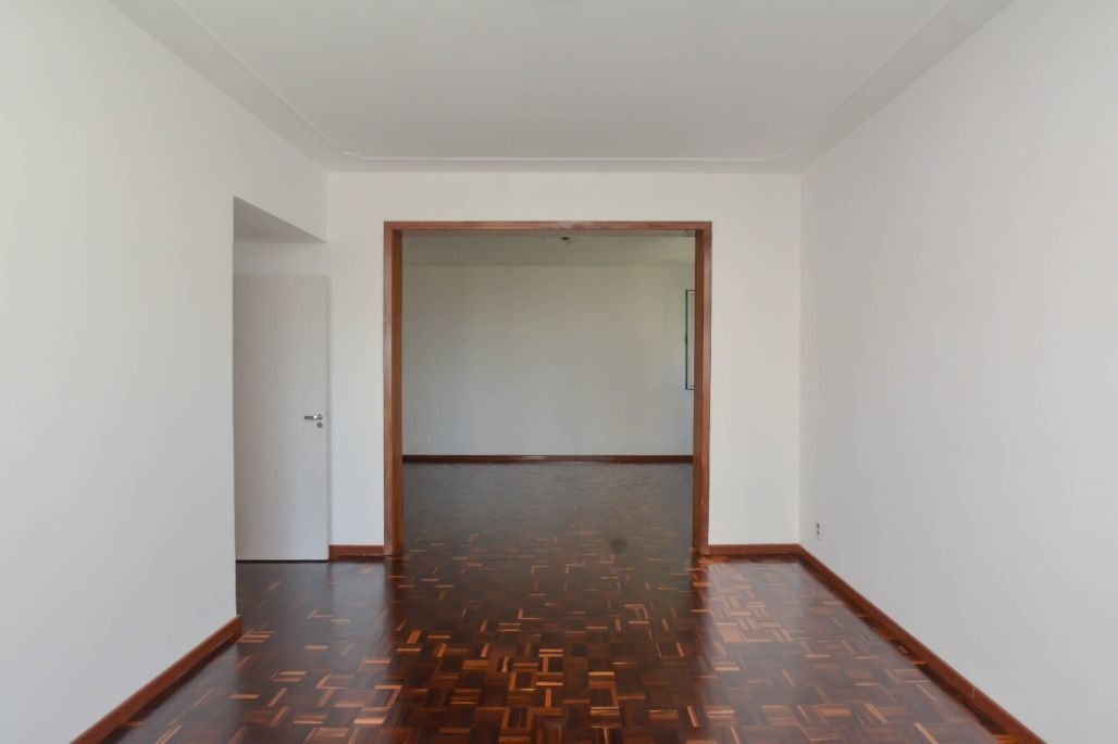 Apartamento à venda com 3 quartos, 138m² - Foto 13