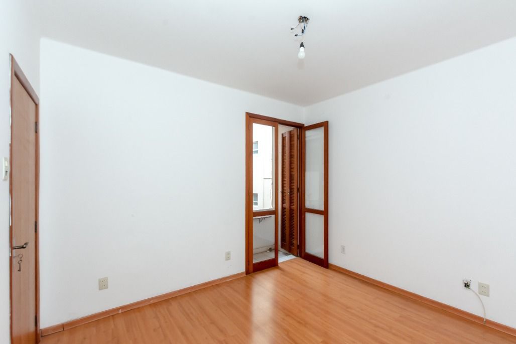 Apartamento à venda com 2 quartos, 81m² - Foto 12
