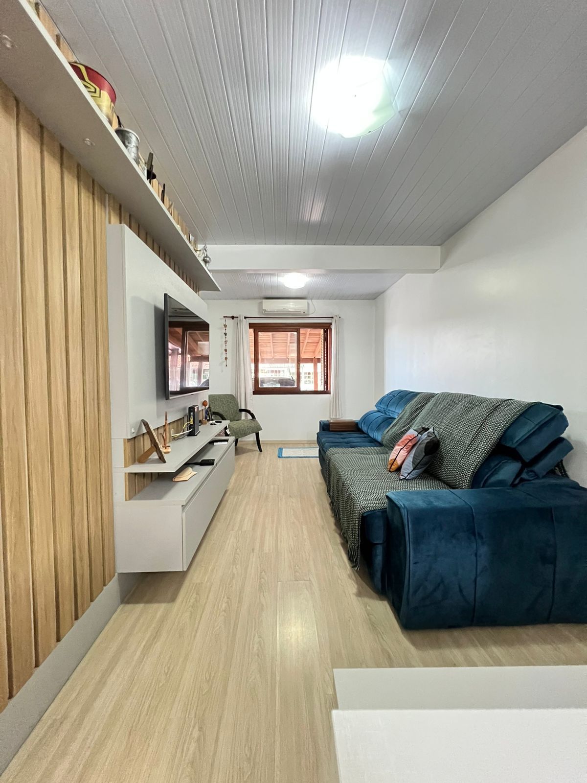 Casa na zonal de 3 dormitórios