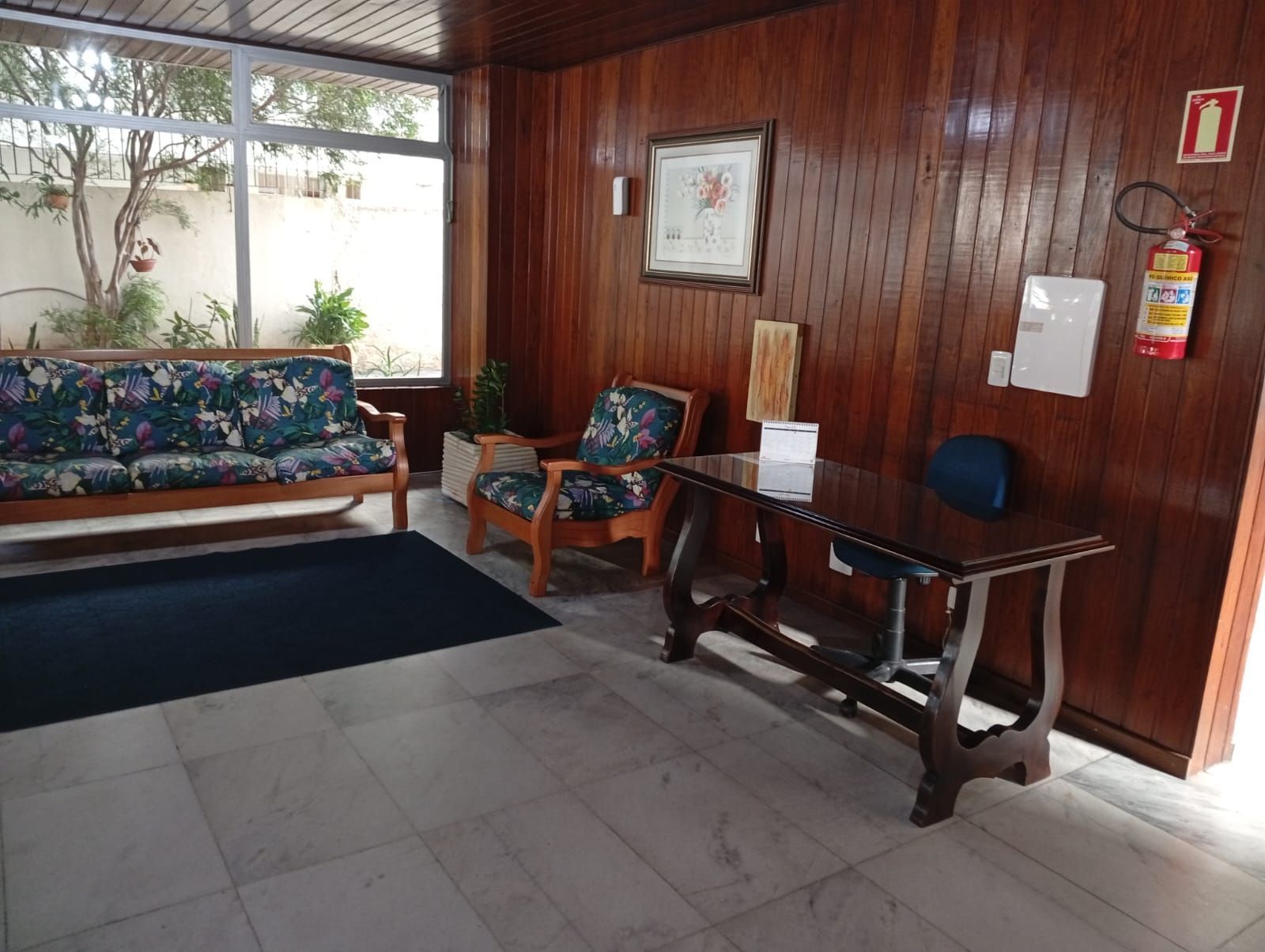 Apartamento à venda com 3 quartos, 105m² - Foto 8