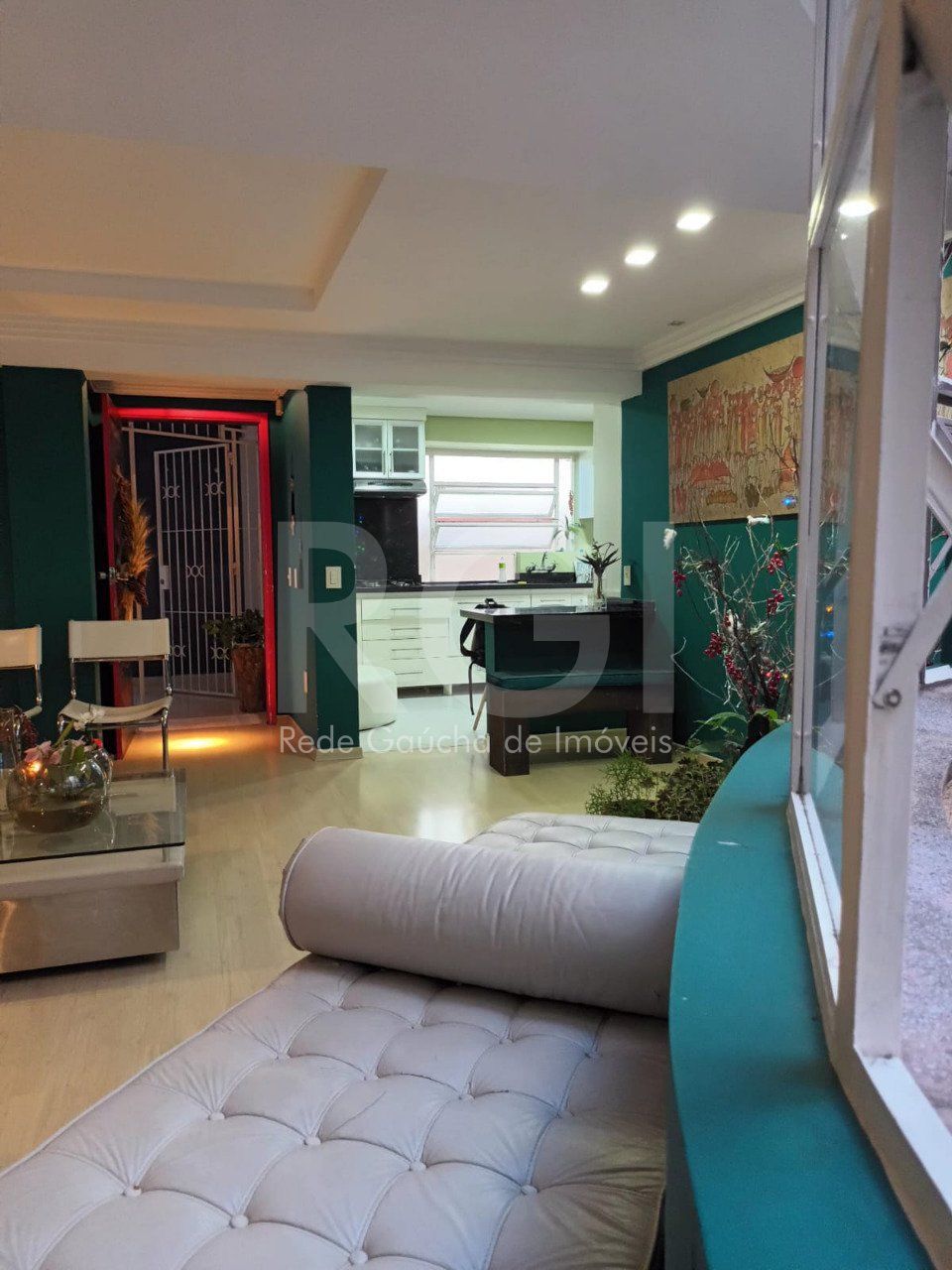 Apartamento à venda com 3 quartos, 129m² - Foto 1
