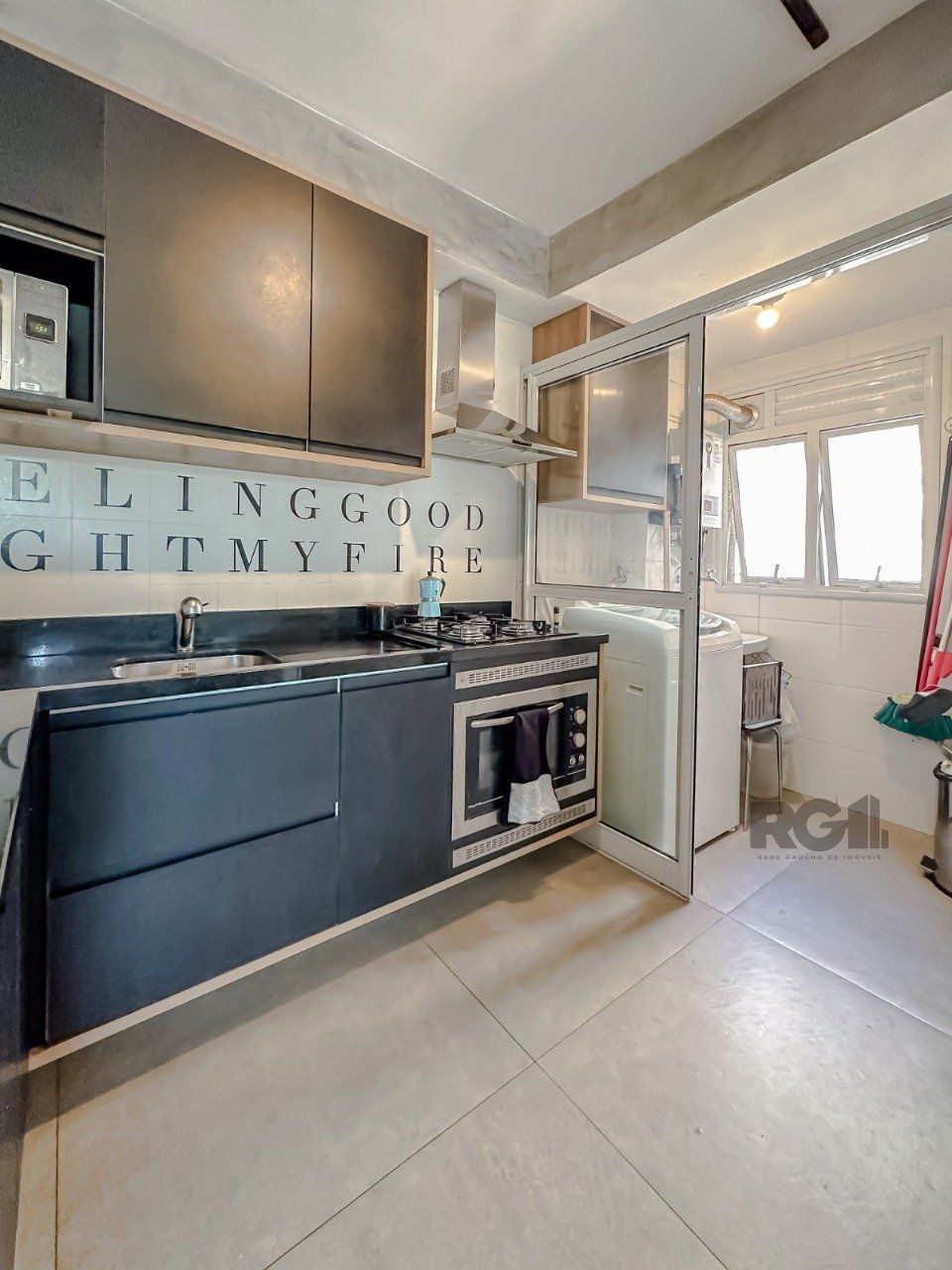 Apartamento à venda com 3 quartos, 69m² - Foto 3