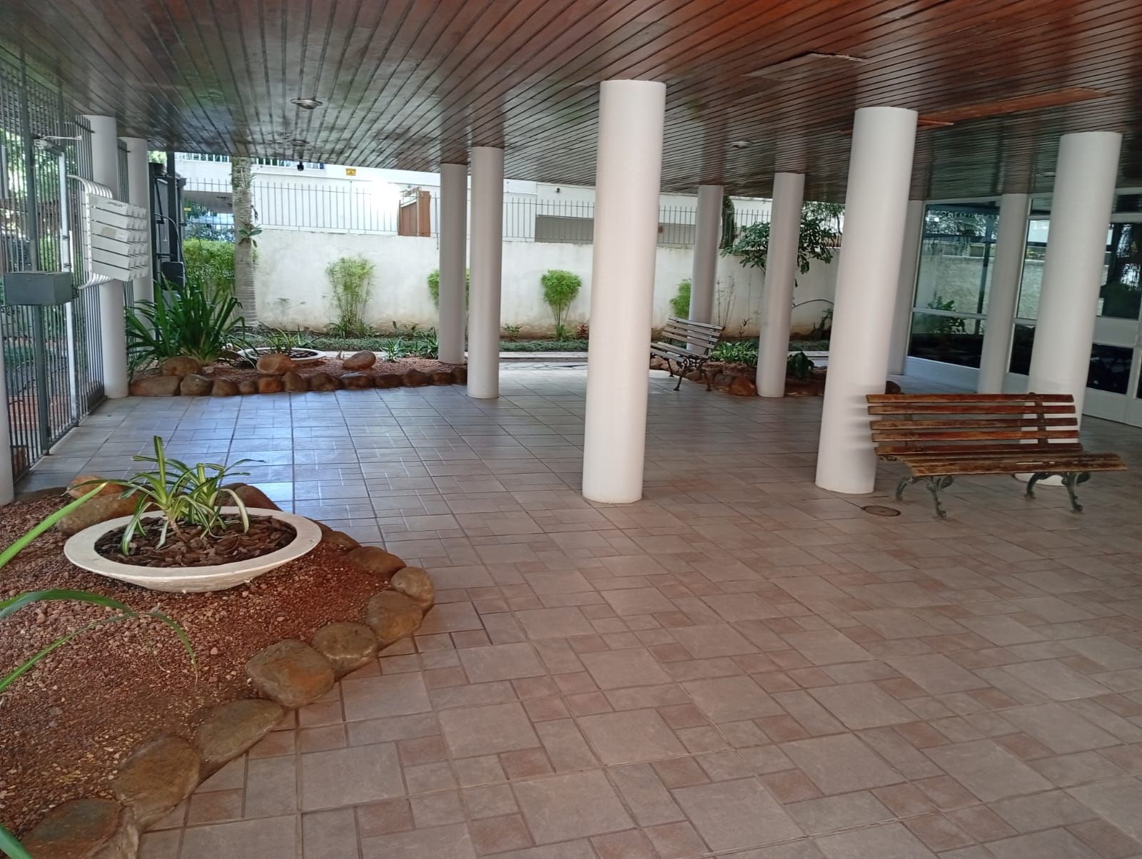 Apartamento à venda com 3 quartos, 105m² - Foto 5