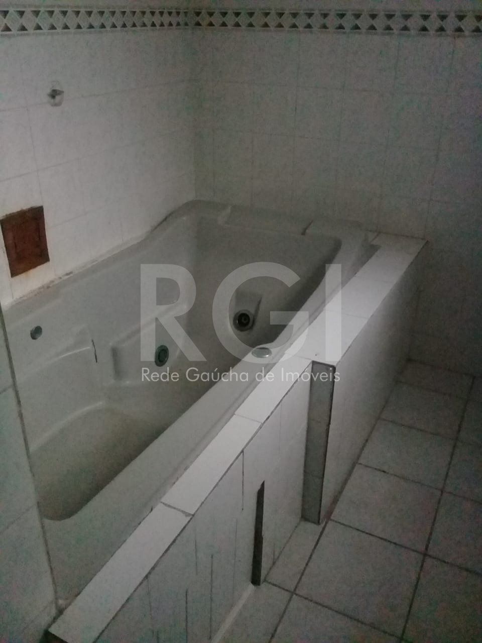Casa à venda com 2 quartos, 120m² - Foto 3