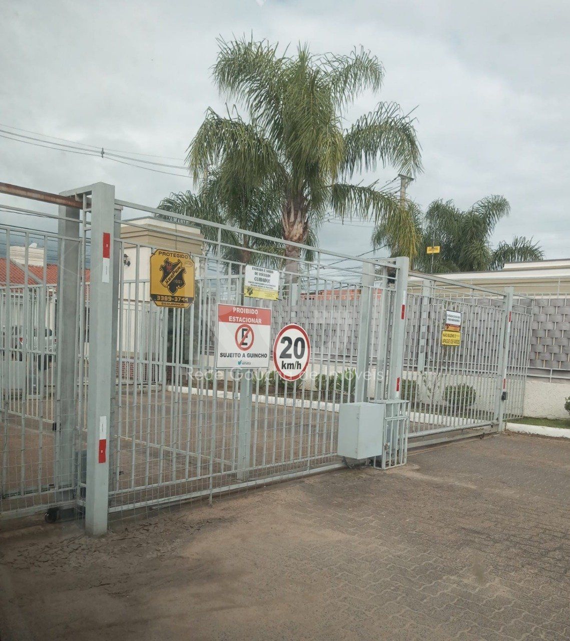 Casa de Condomínio à venda com 2 quartos, 55m² - Foto 17