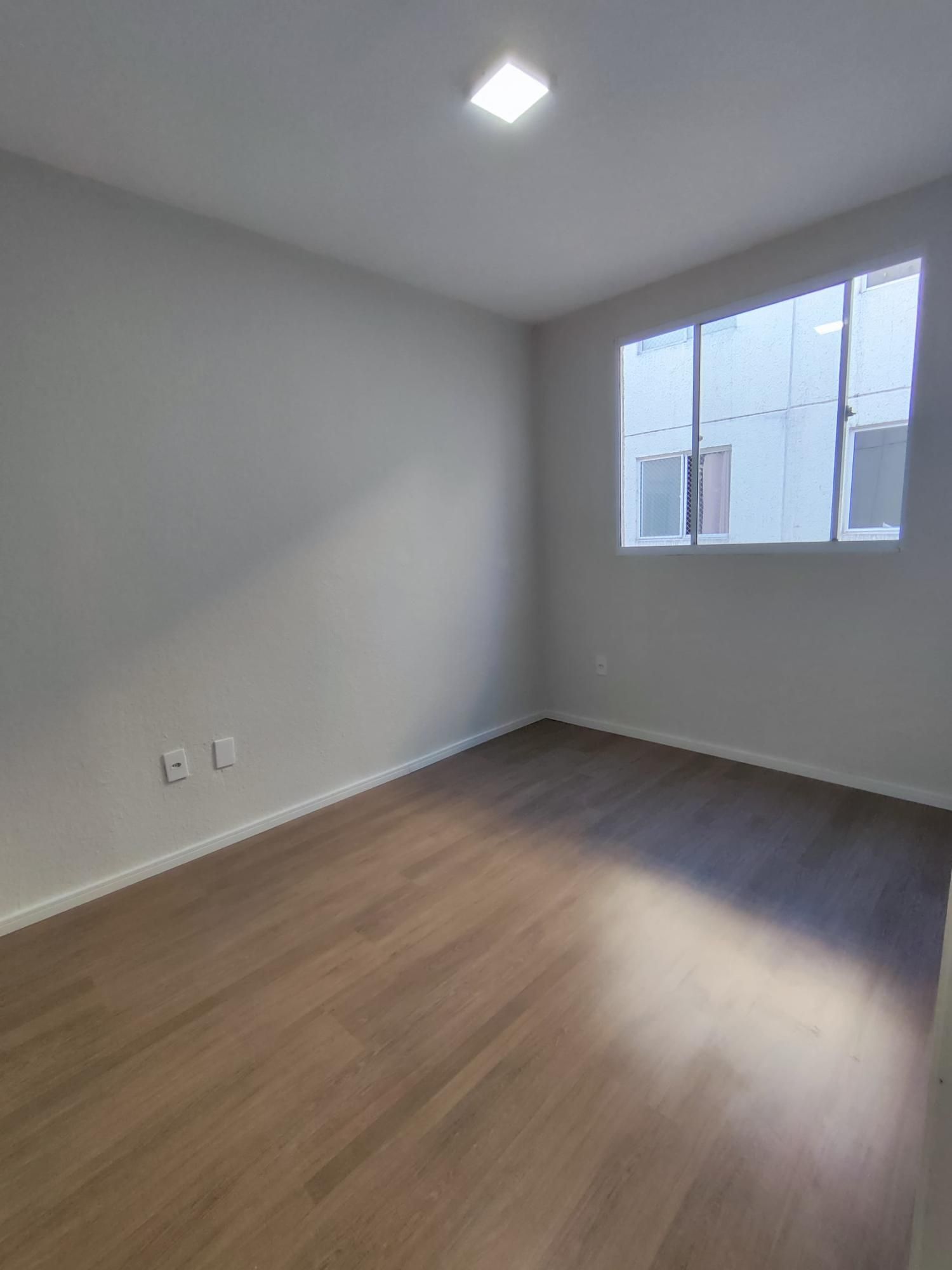 Apartamento à venda com 2 quartos, 42m² - Foto 3