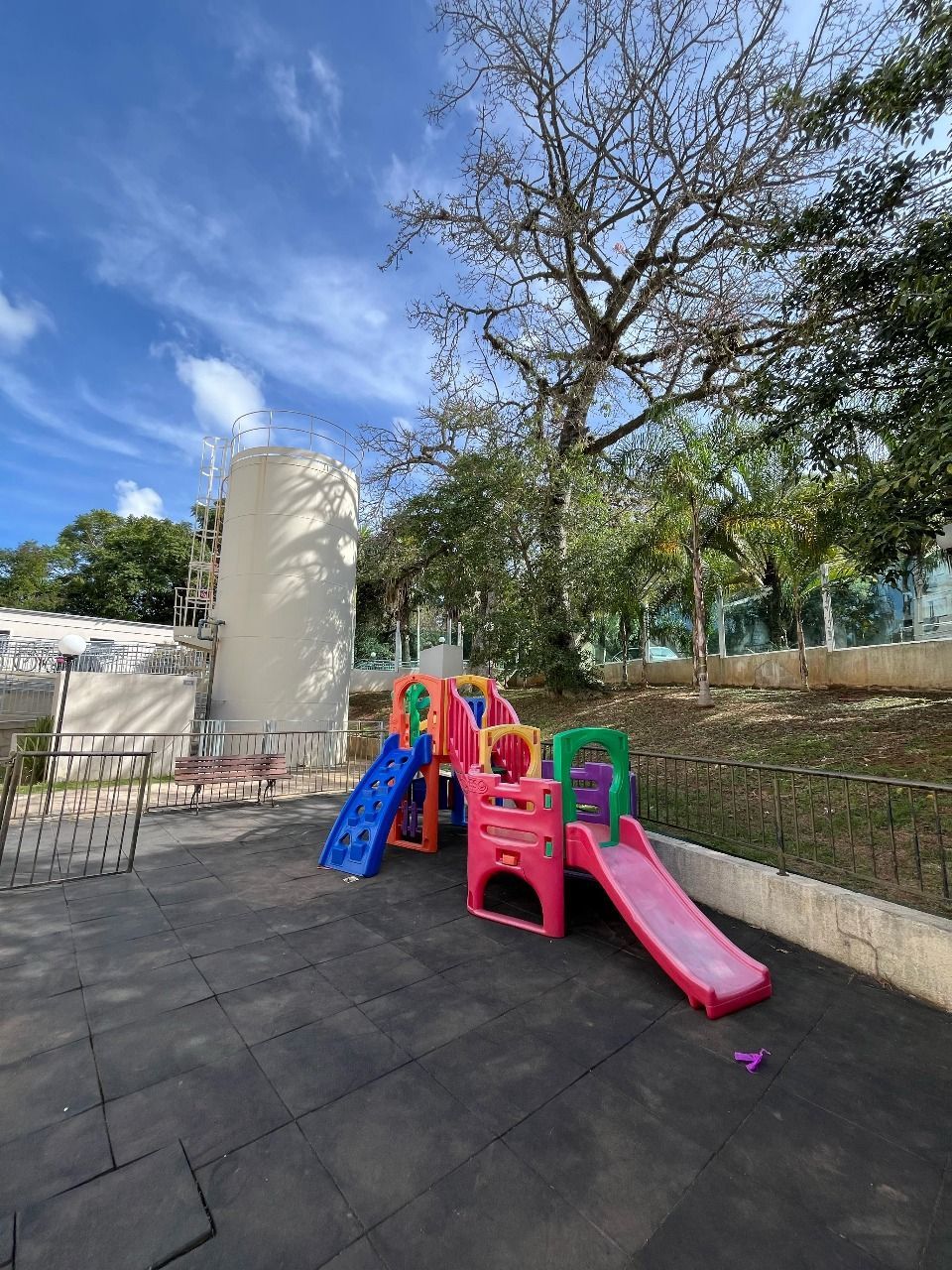 Apartamento à venda com 2 quartos, 40m² - Foto 11