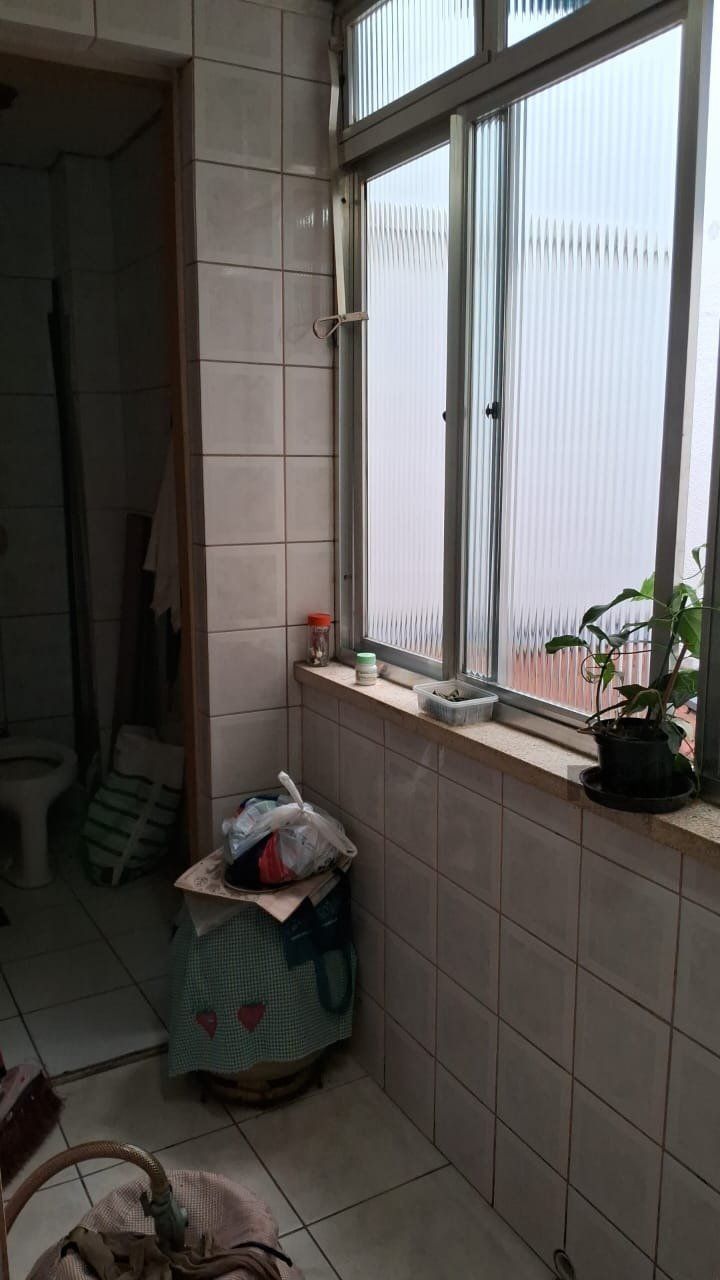 Apartamento à venda com 3 quartos, 111m² - Foto 18