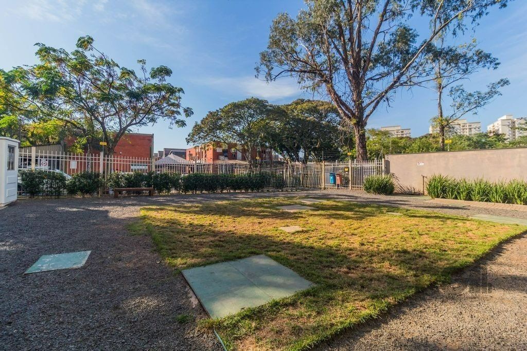 Apartamento à venda com 3 quartos, 75m² - Foto 37