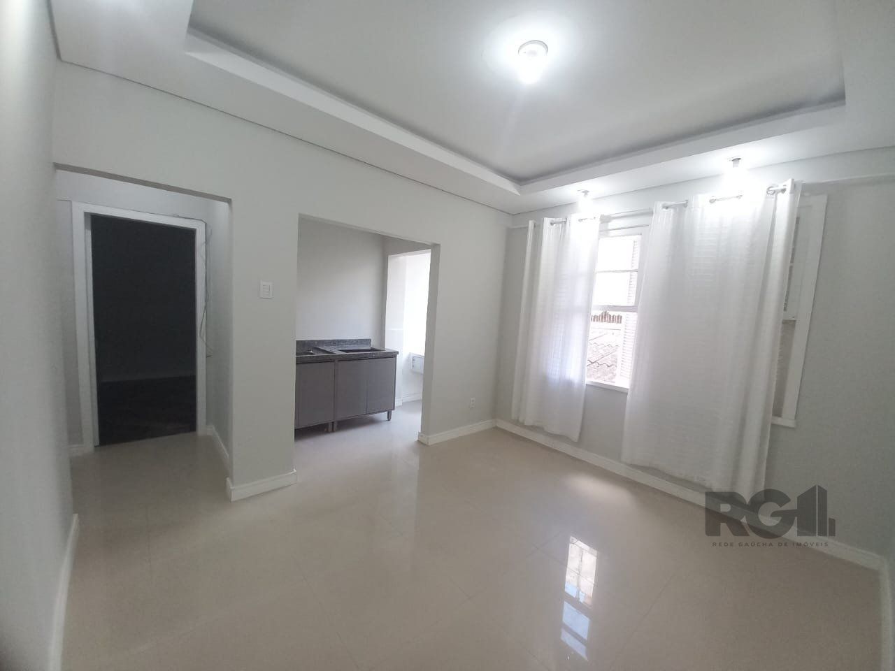 Ótimo apartamento 1 quarto no Cetro Histórico.