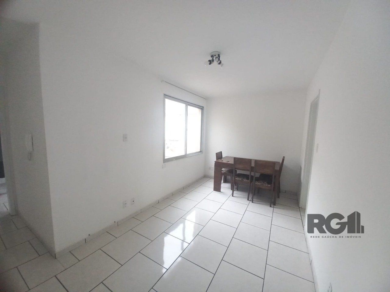 Apartamento à venda com 60m², 2 quartos no bairro Cidade Baixa em Porto Alegre