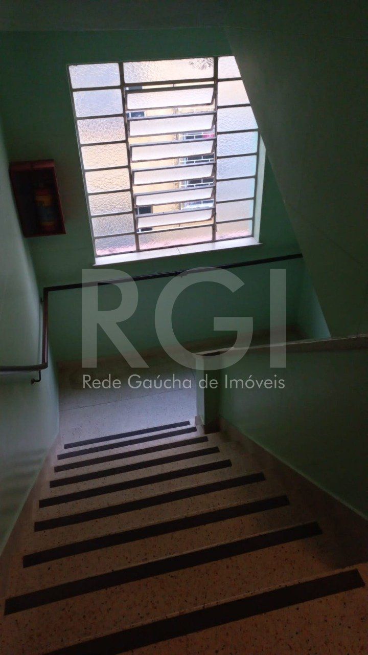 Apartamento à venda com 2 quartos, 57m² - Foto 31
