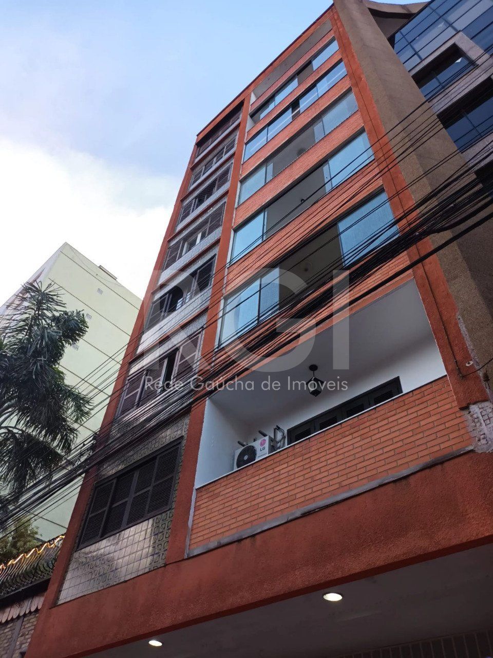 Apartamento à venda com 3 quartos, 129m² - Foto 2