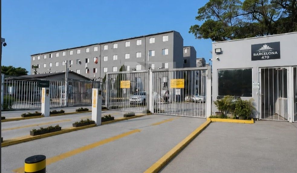 Apartamento com 39m², 2 dormitórios no bairro Rubem Berta em Porto Alegre para Comprar