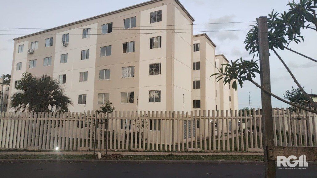 Apartamento à venda com 2 quartos, 41m² - Foto 2