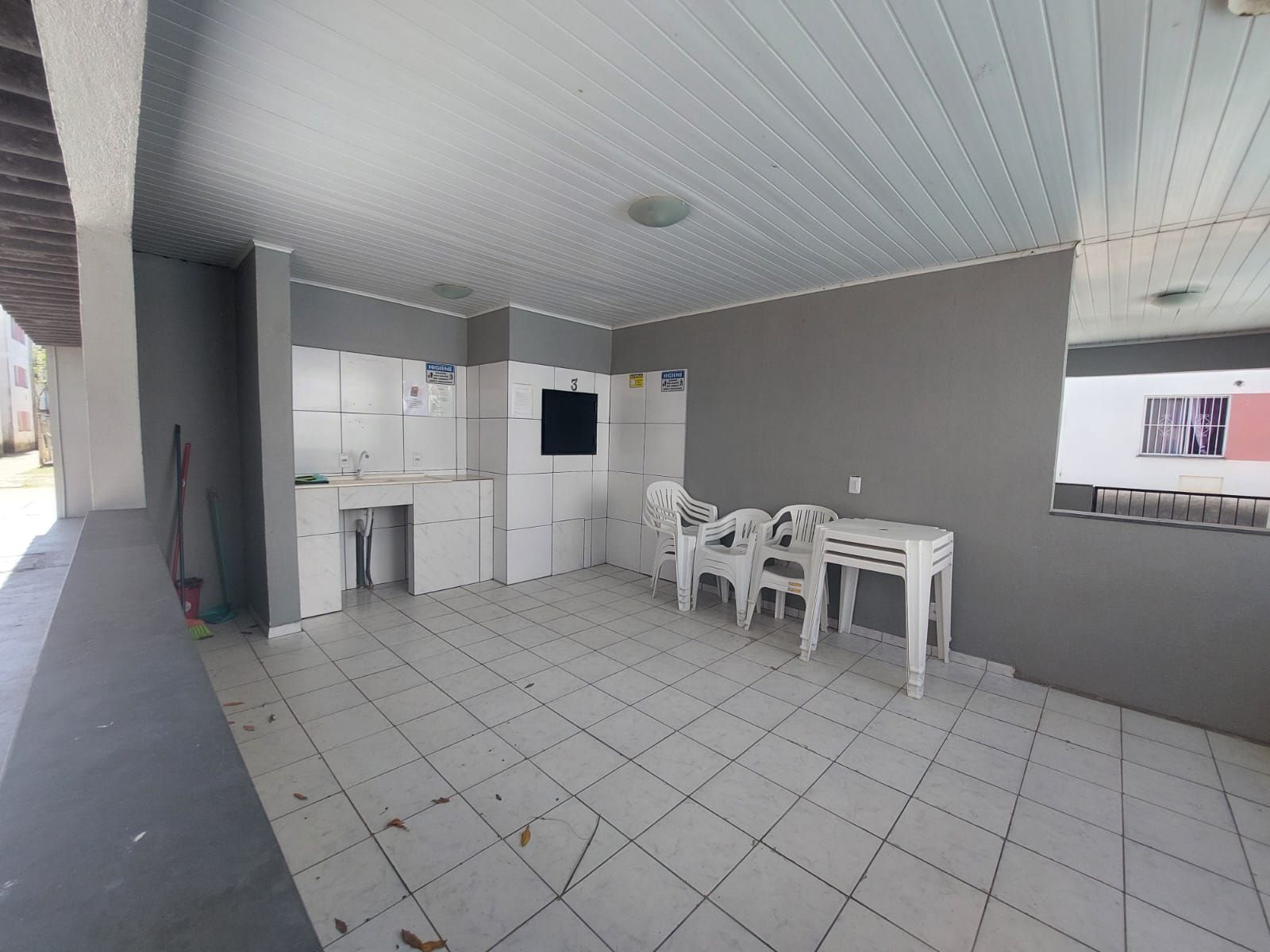 Apartamento à venda com 2 quartos, 42m² - Foto 13