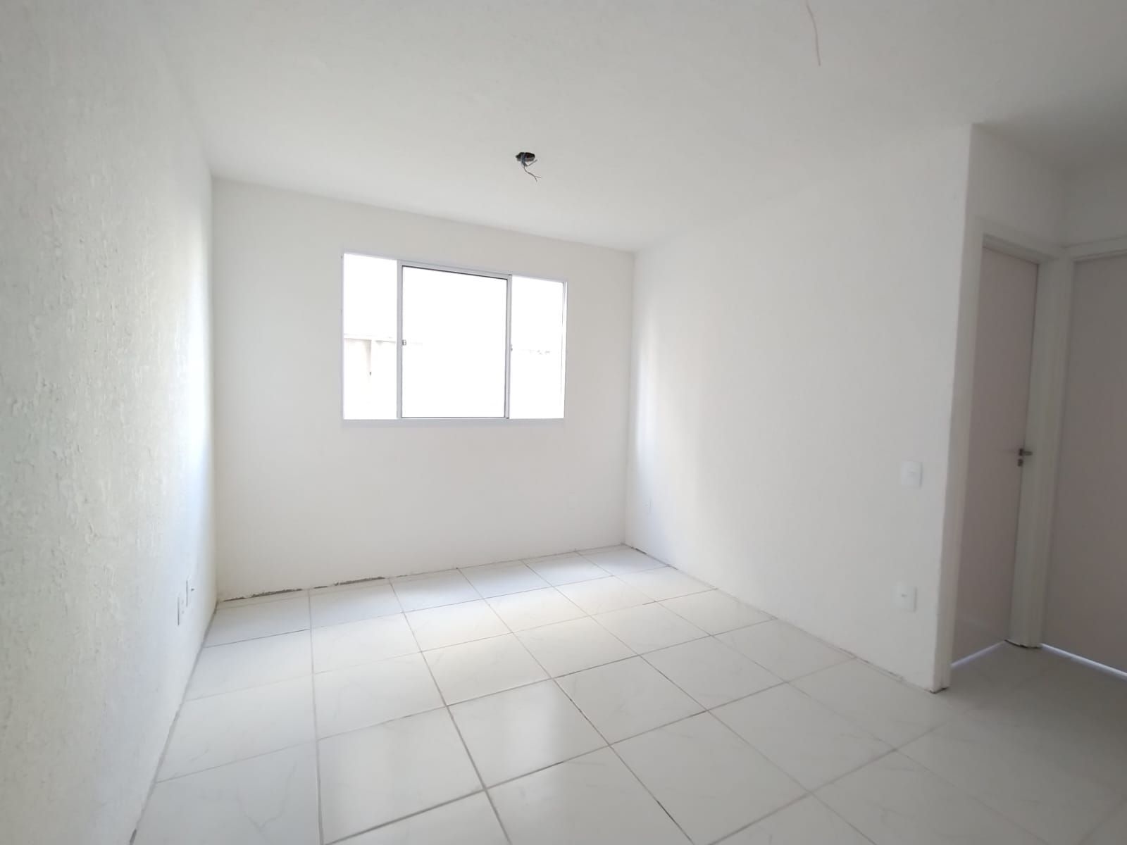 Apartamento à venda com 2 quartos, 40m² - Foto 2