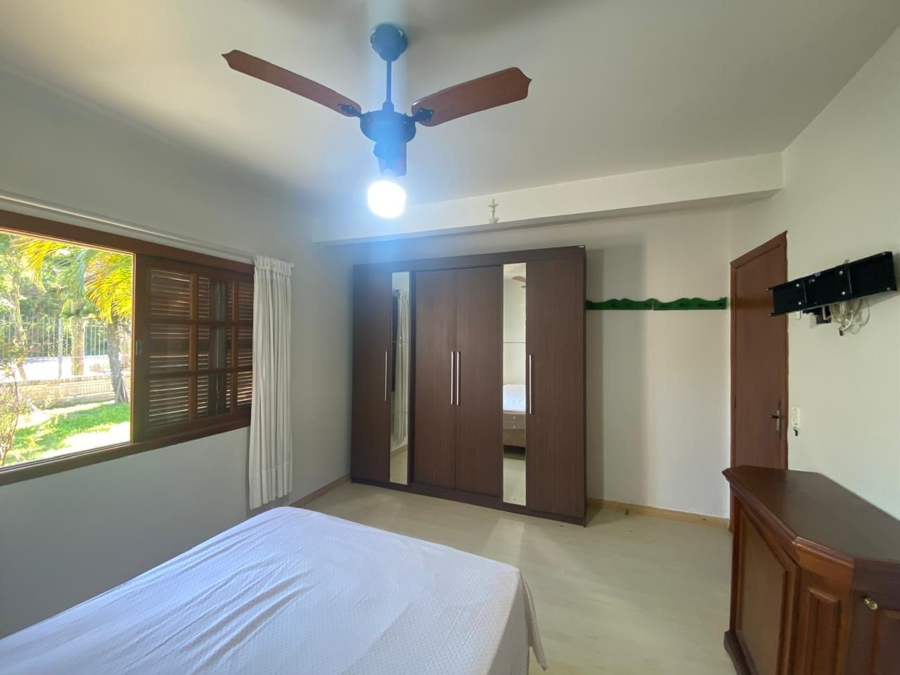 Casa à venda com 4 quartos, 216m² - Foto 8