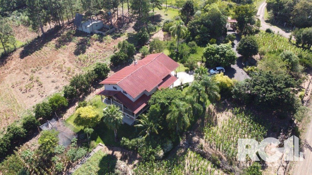 Sítio à venda com 4 quartos, 300m² - Foto 2